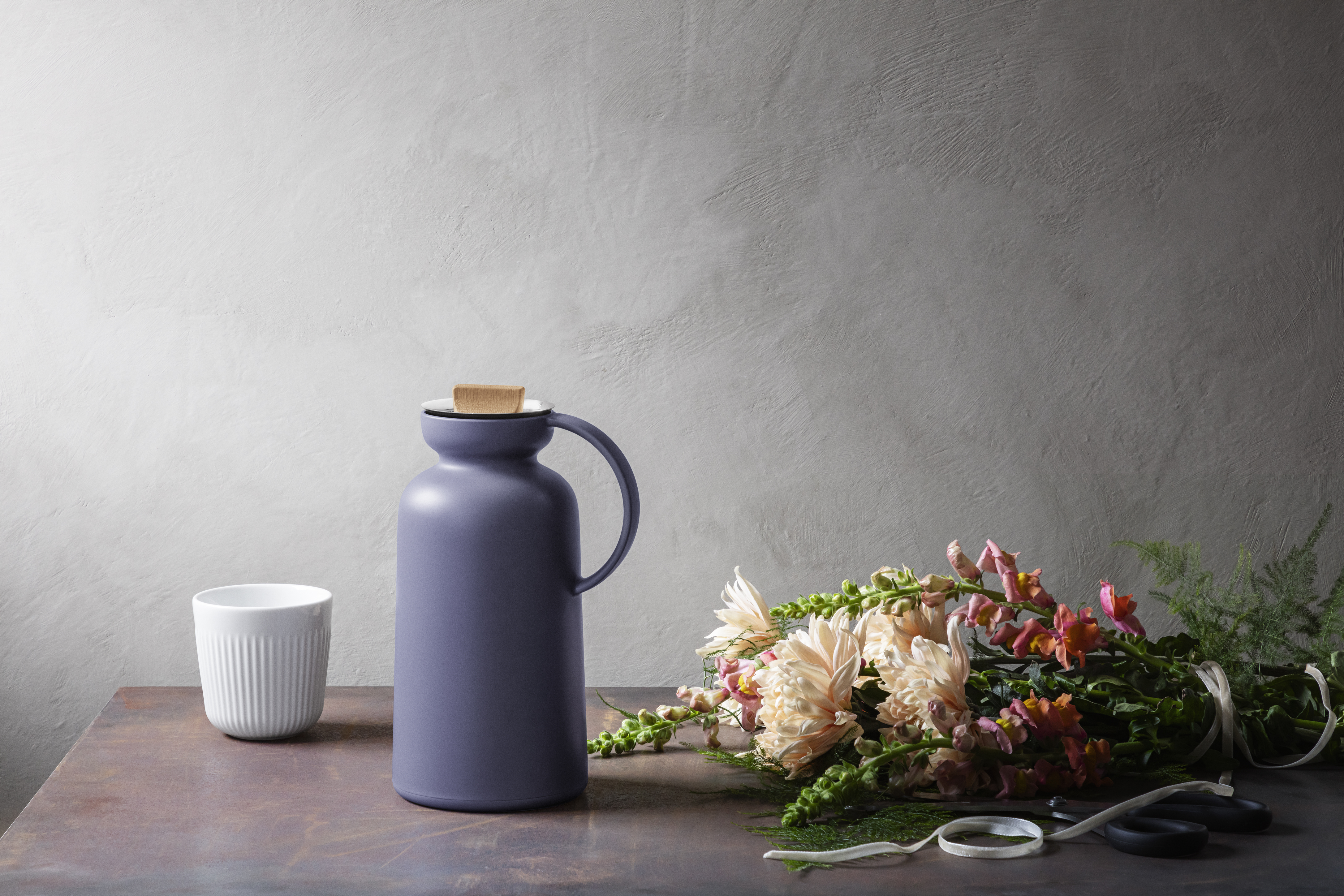 Silhouette vacuum jug - 1 liter - Violet blue