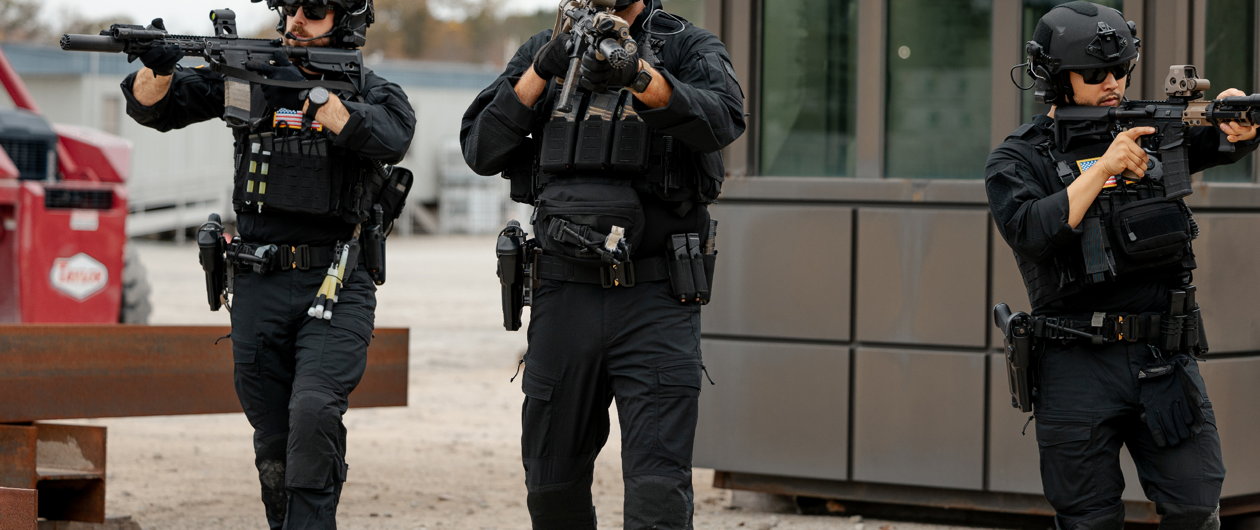 Image of three SWAT Officers all wearing LCS Cobra Belts