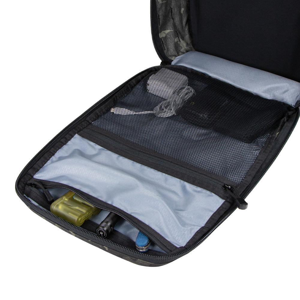 close up image of the secondary compartments on the prime pack