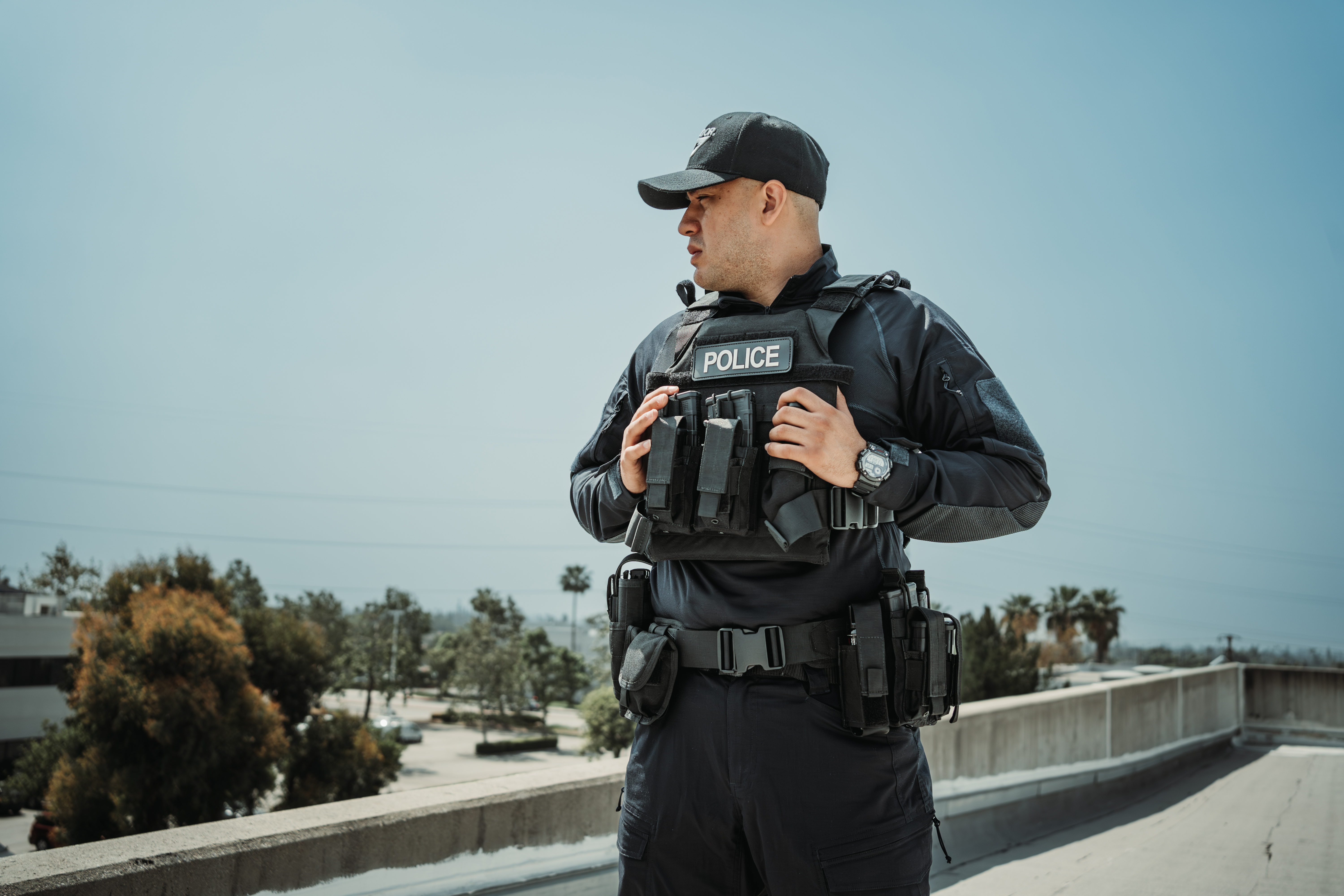 Image of a close up of a police belt setup with the handcuff pouch in the front left