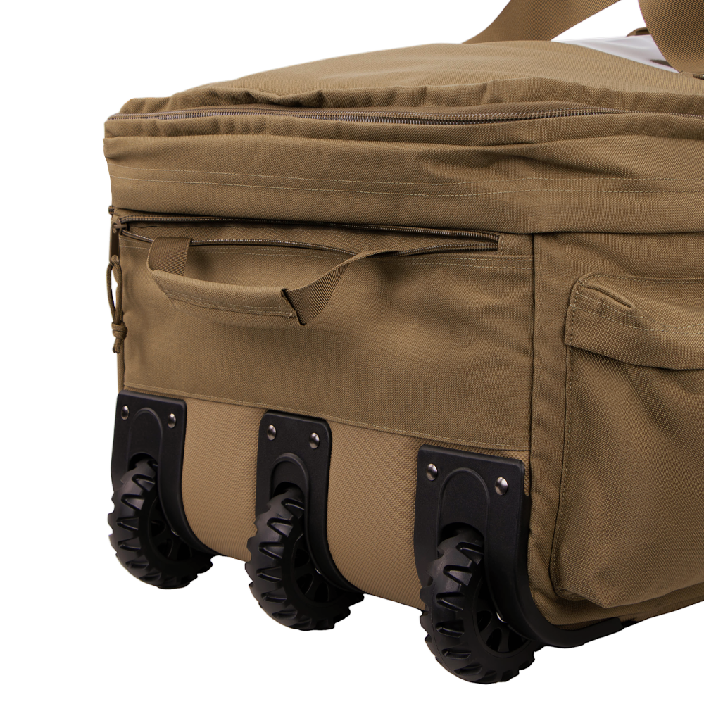 Image of the durable wheels on the rolling duffle