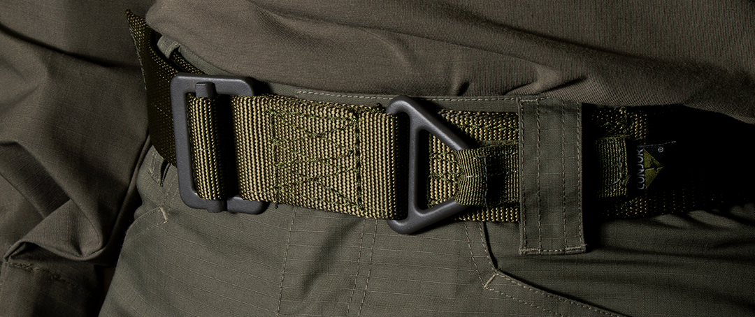 Image of a person wearing the riggers belt