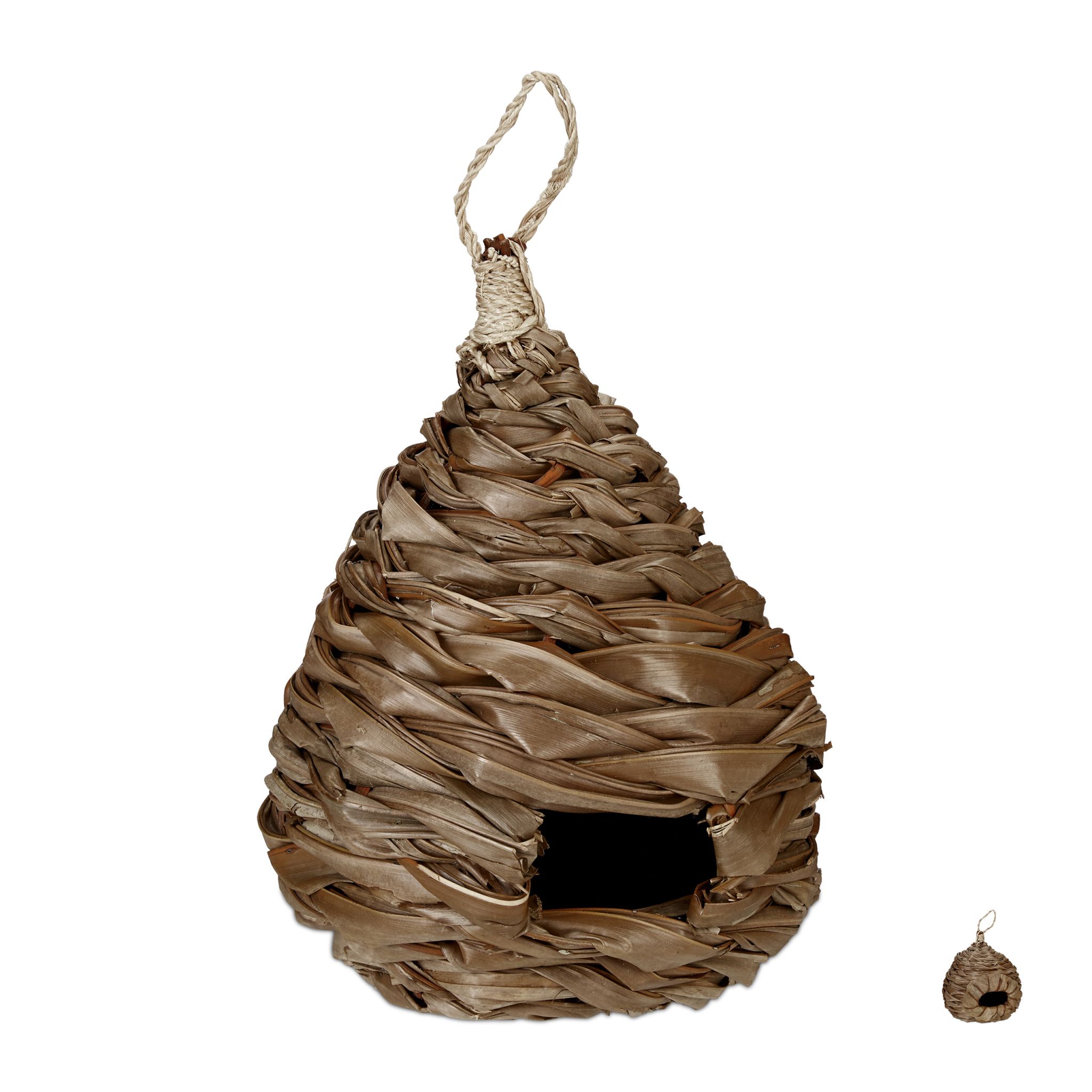 Vogelnest in verschiedenen Designs Braun