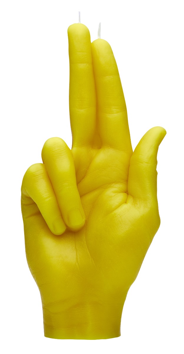 Gun fingers Gelb