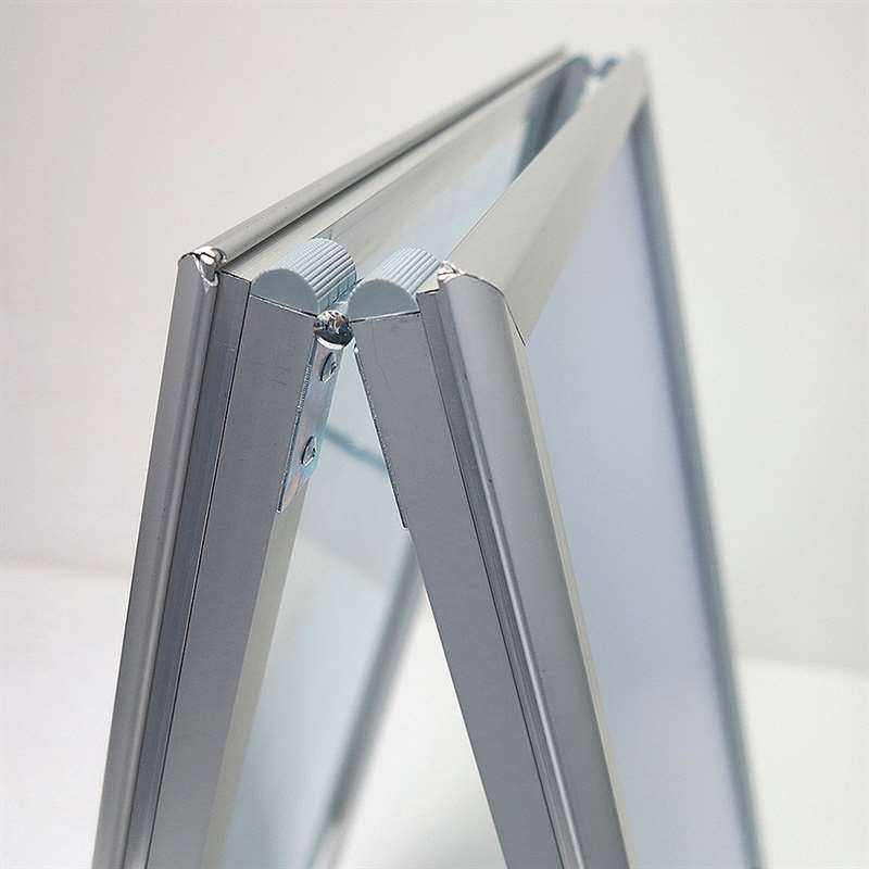 DSI Alu-Line Standard Gadeskilt - sølv - 50 x 70 cm, Model 117