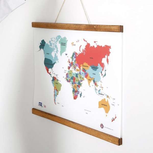 DSI Wood Poster Hanger i mørk bøg. plakatliste i træ, magnetisk - 30cm sæt, Model 457