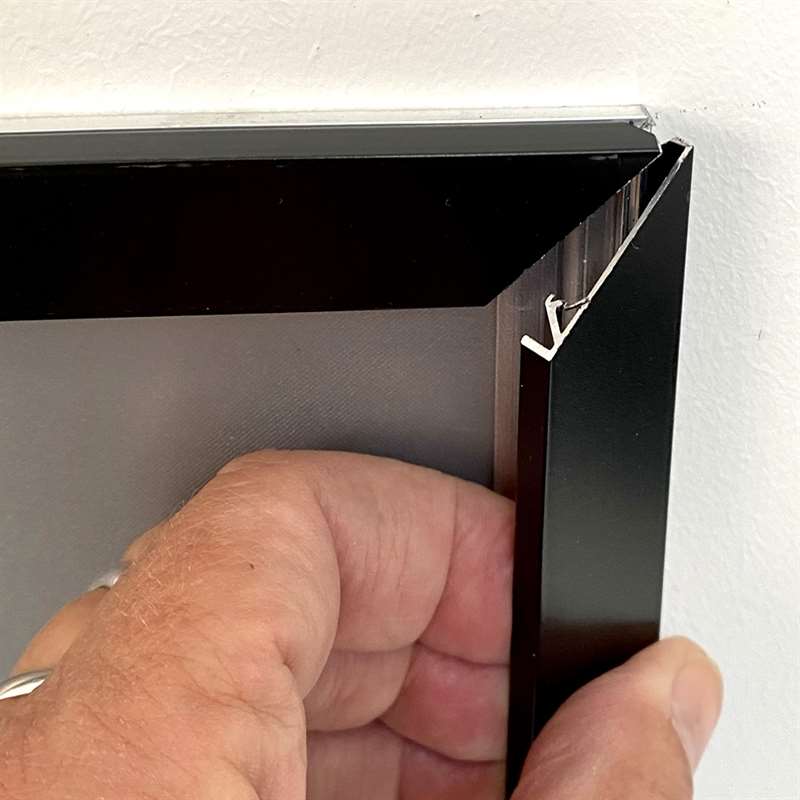 DSI Klikramme med 20mm aluminium fladprofil, sort - 50 x 70 cm, Model 227