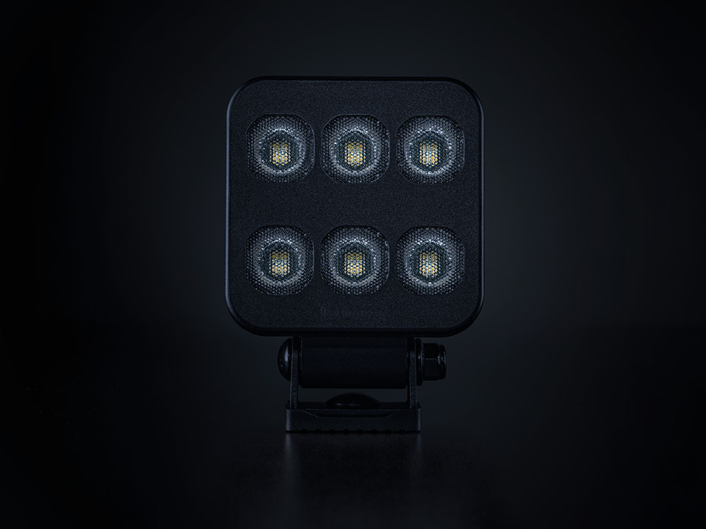 DARK KNIGHT HARDCORE WORK LIGHT LED - Strands