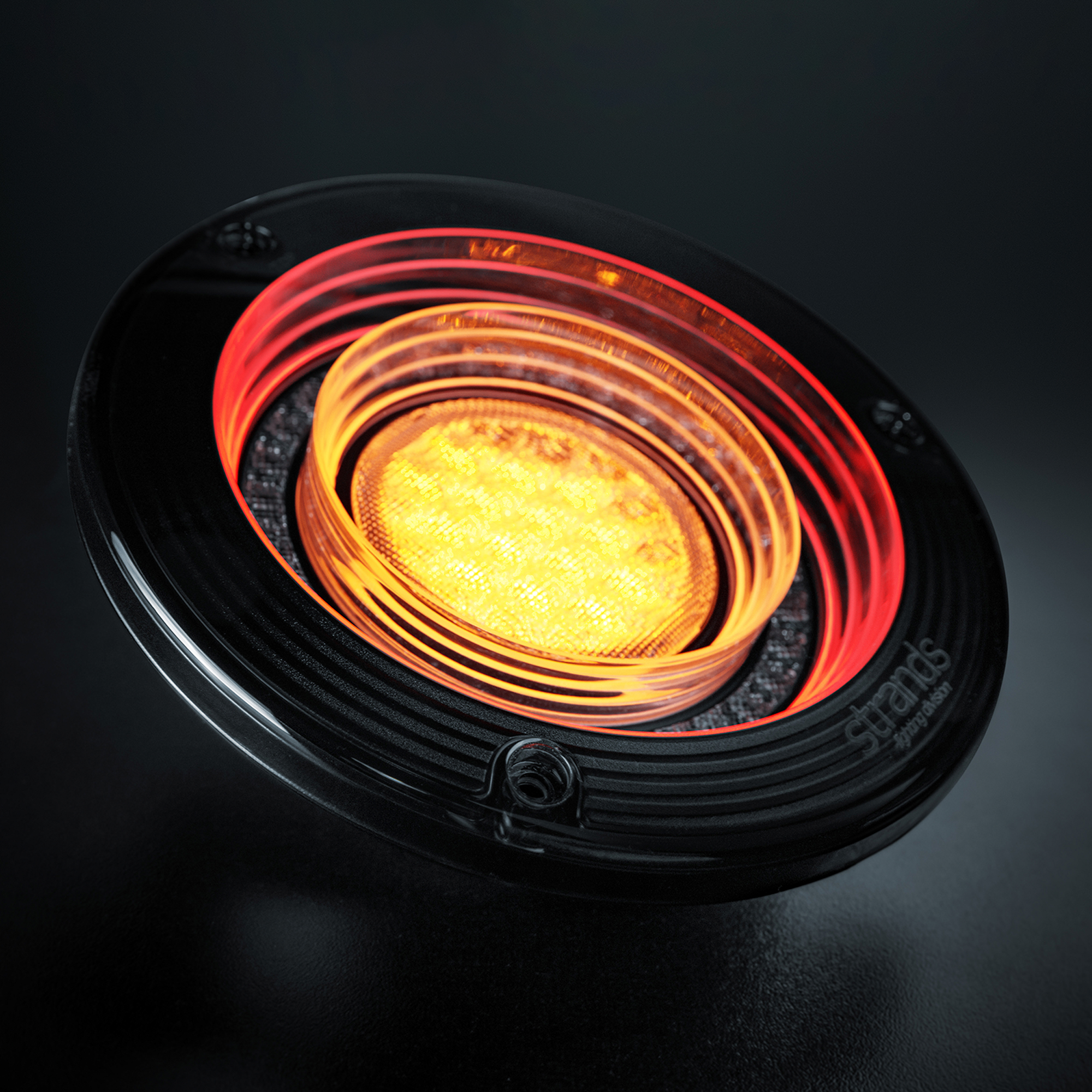 FOR9T ORBI 3 FUNC. TAIL LIGHT - Strands