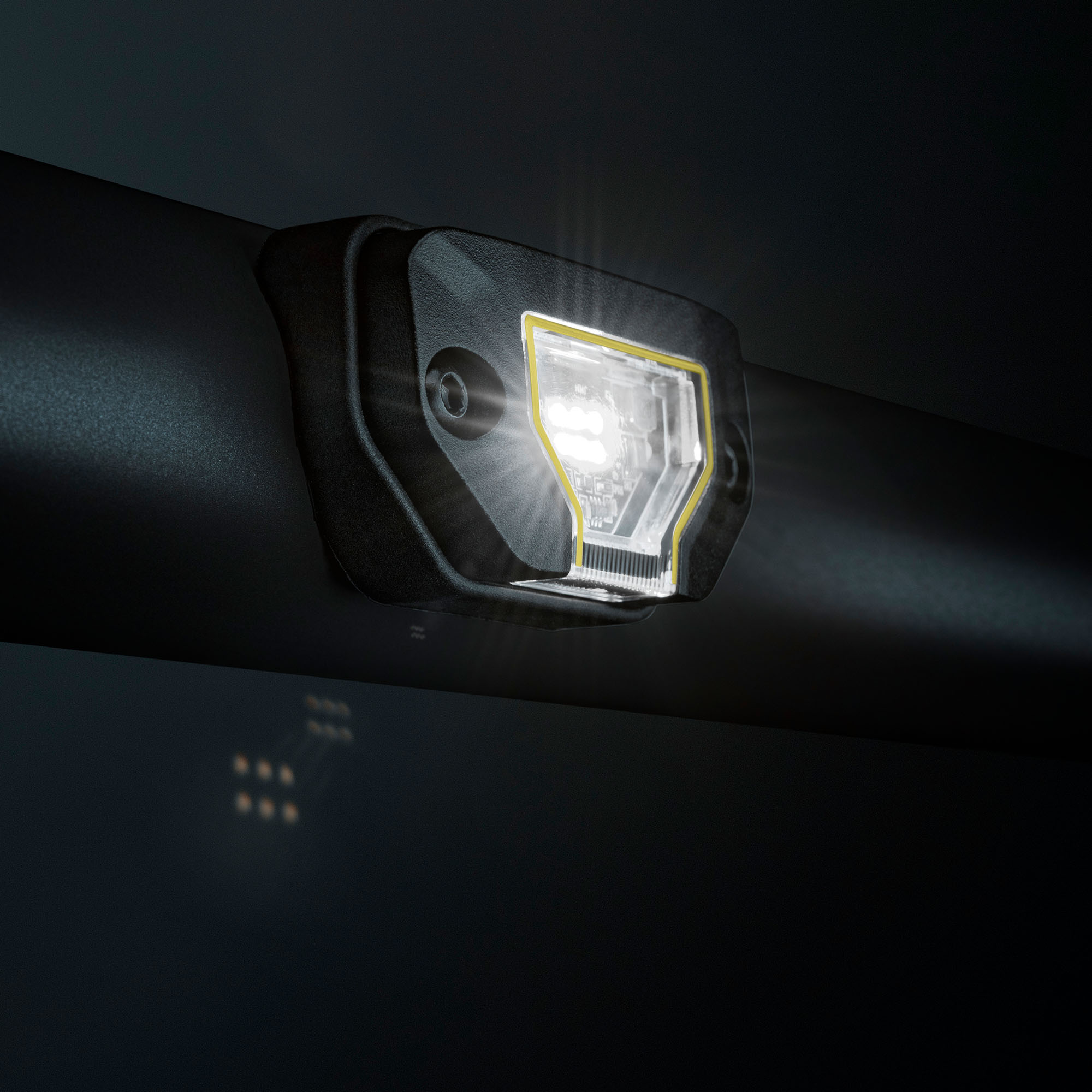 UNITY ROCK LIGHT WHITE