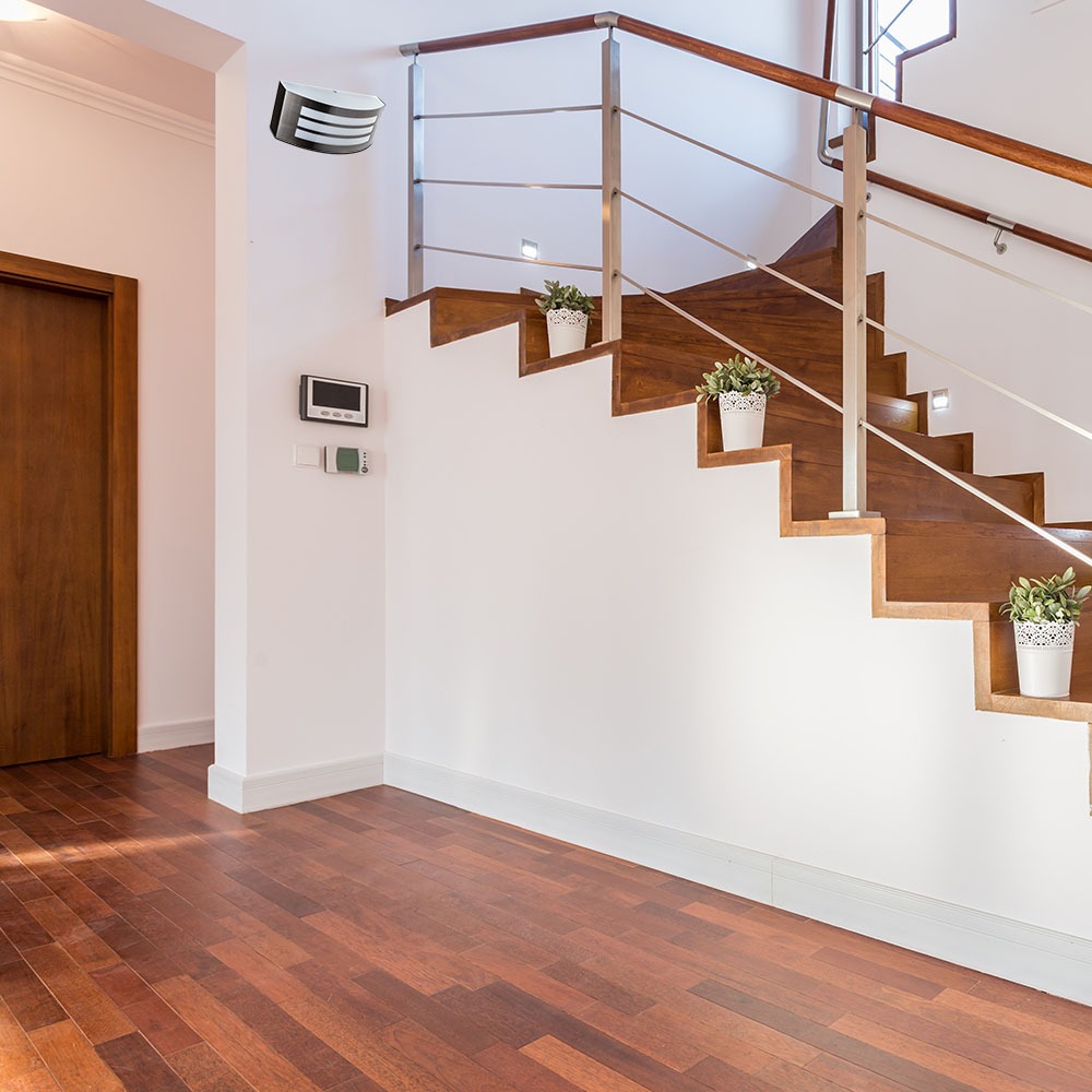 Portalampada da muro E27 con acciaio senza piombo