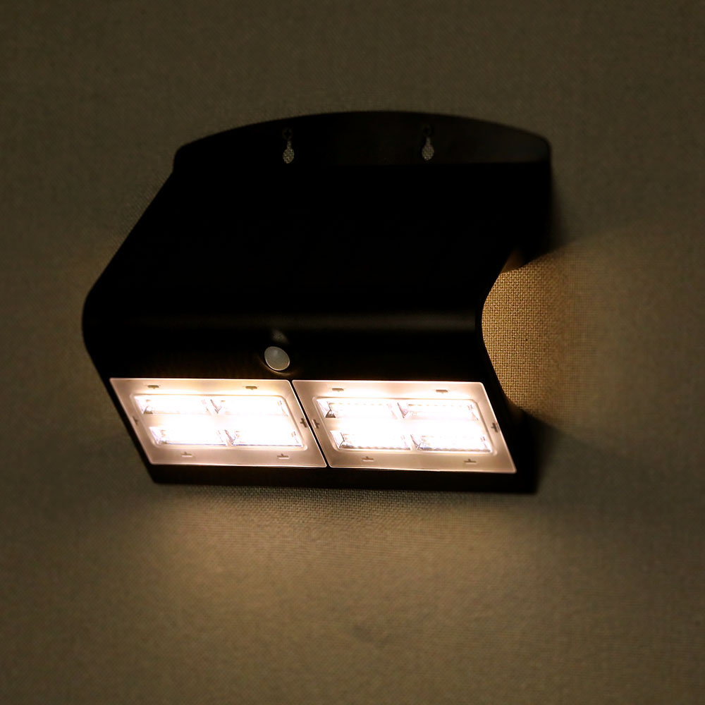 3W LED Faretto Solare 3000K+4000K Corpo Nero img 1