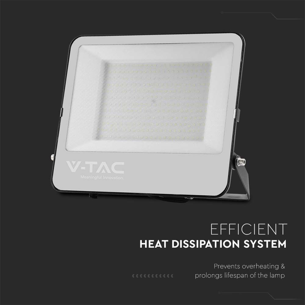 Faro LED Chip Samsung 200W 185LM/W Colore Nero con Vetro Grigio 4000K img 1