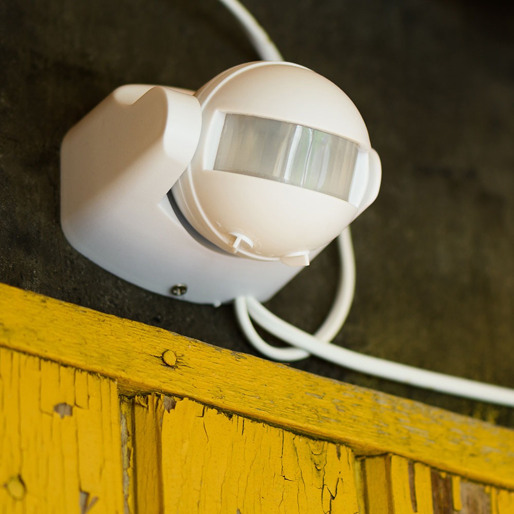 Sensore di movimento a infrarossi da parete