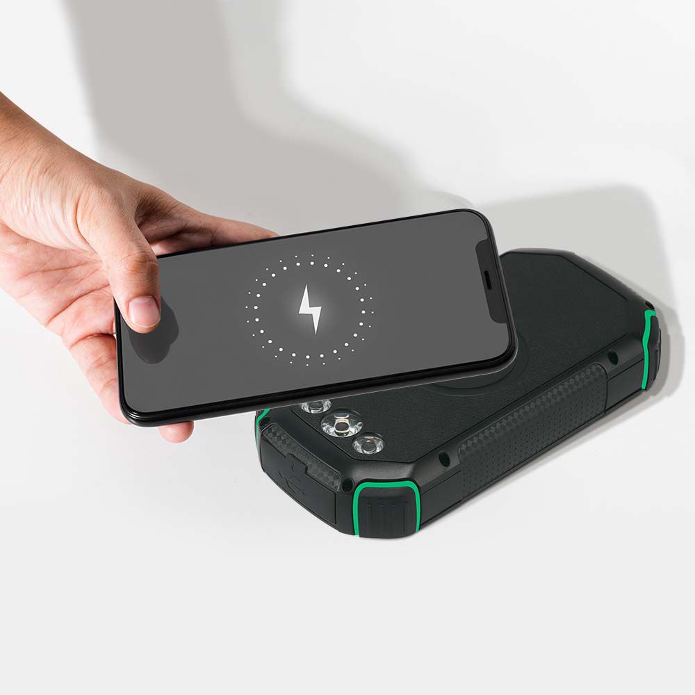 Power Bank 30.000 mAh con Pannello Solare e Ricarica Wireless Colore Nero