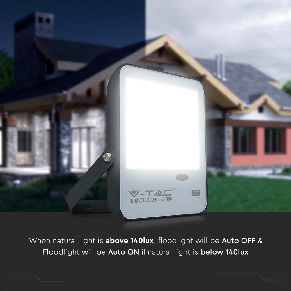 50W LED Sensor Day Light Floodlight SAMSUNG CHIP 100LM/W Black Body 4000K img 1