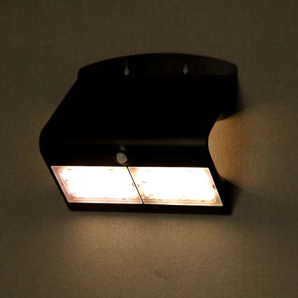 6.8W LED Lampada Solare Luce Bianco Naturale Corpo Nero