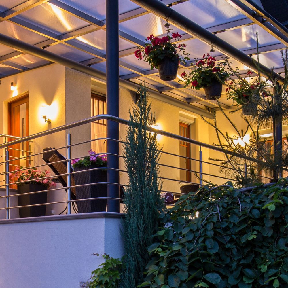 Lampada da parete nero opaco