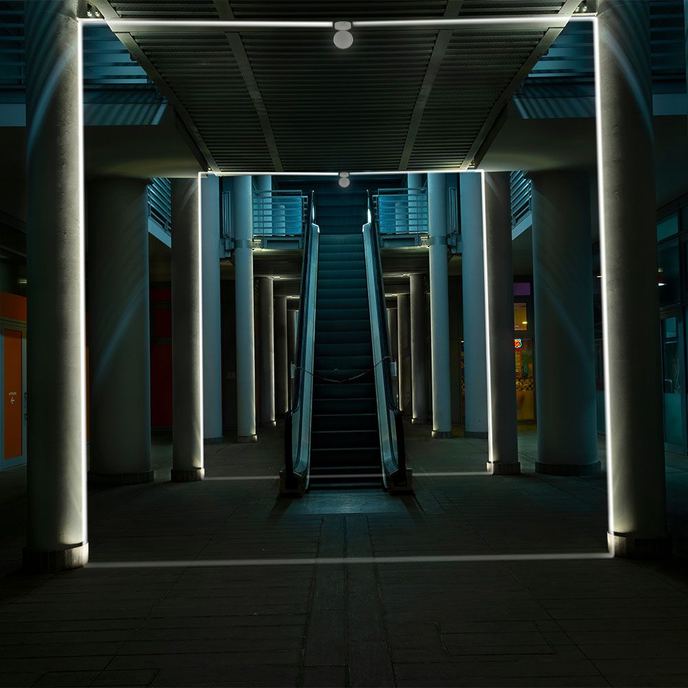 7W LED Wall Light White Body 3000K IP65 img 2