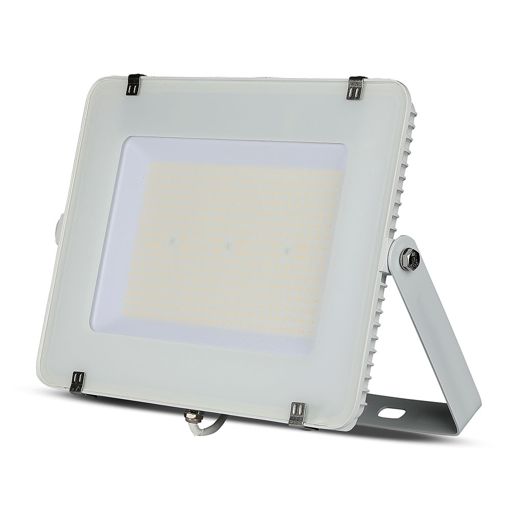 Naświeltlacz LED 200W 6500K biały