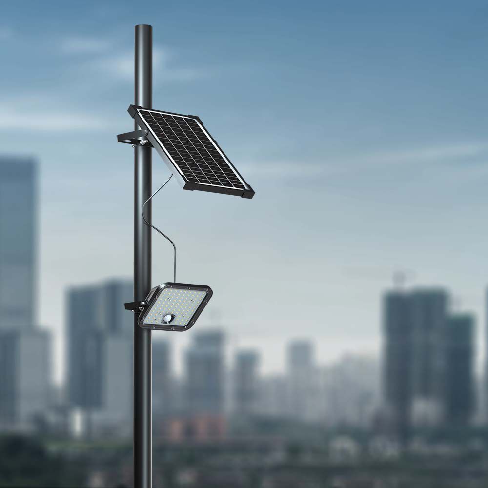 30W LED Solar Floodlight LiFePo Battery 3.7V Black 6000K