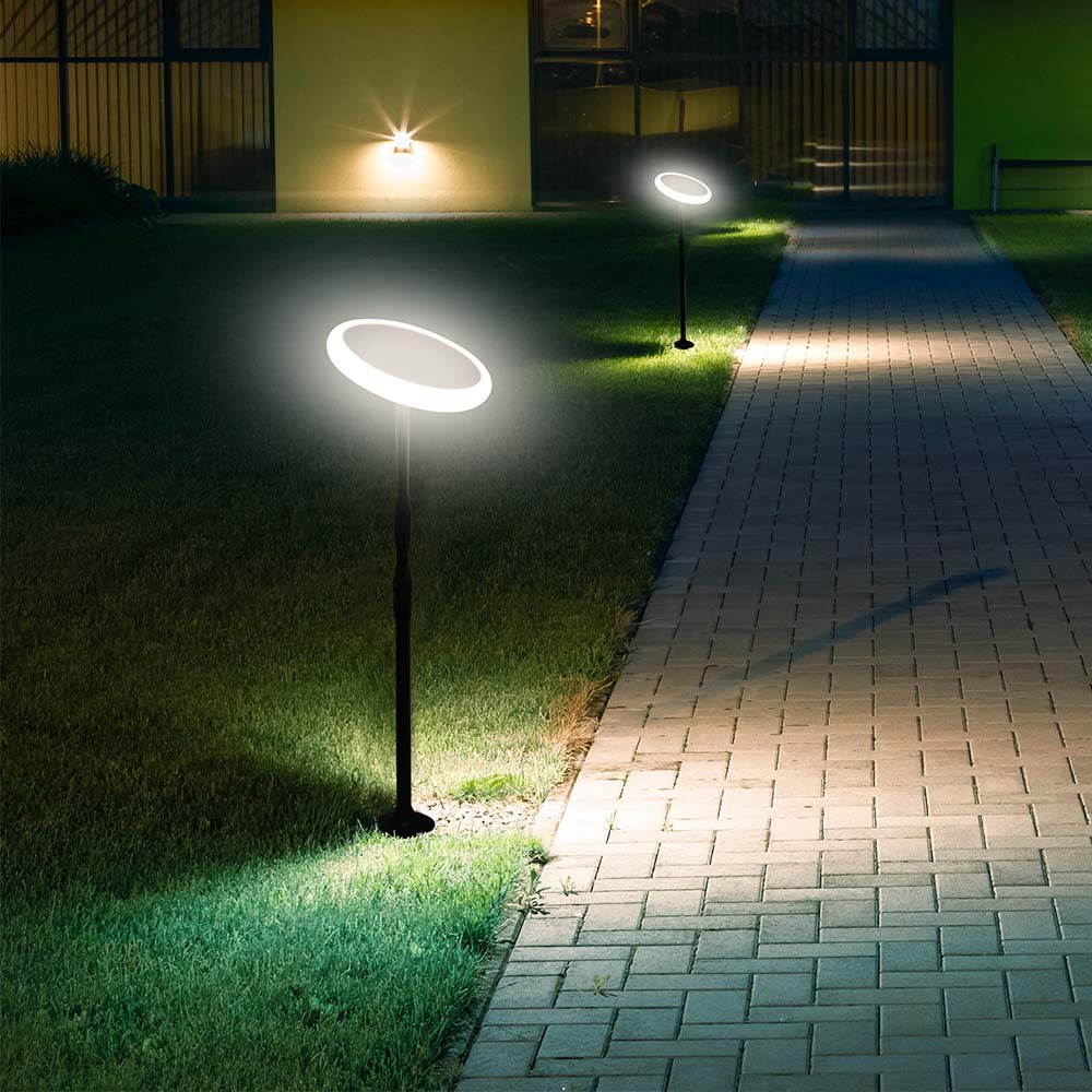3W LED Solar Garden Light With White + Black Body 4000K 2pcs/pack
