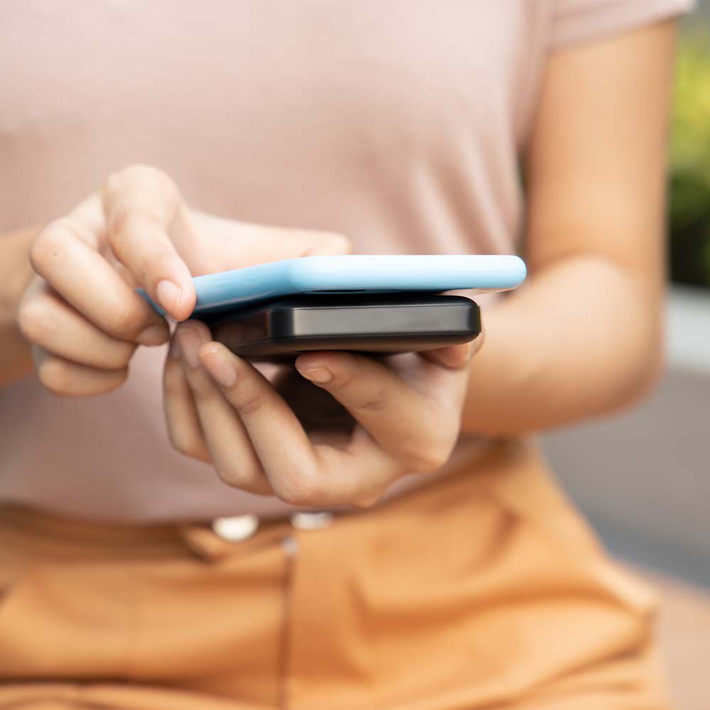 Power Bank 10000 mAh MagSafe Ultra Sottile Magnetico con Ricarica Wireless Colore Nero img 1