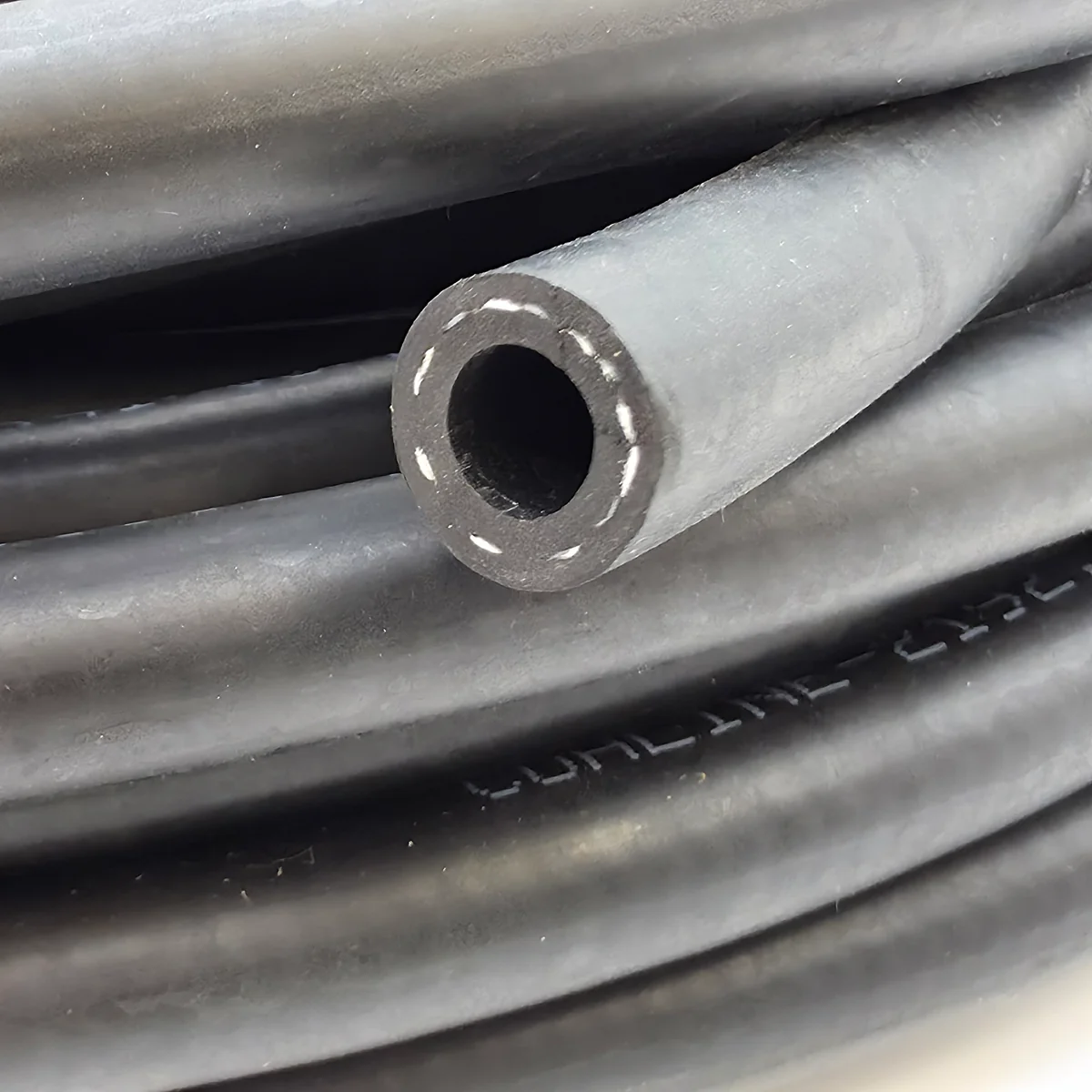 Rubber Fuel Hose With Reinforcement