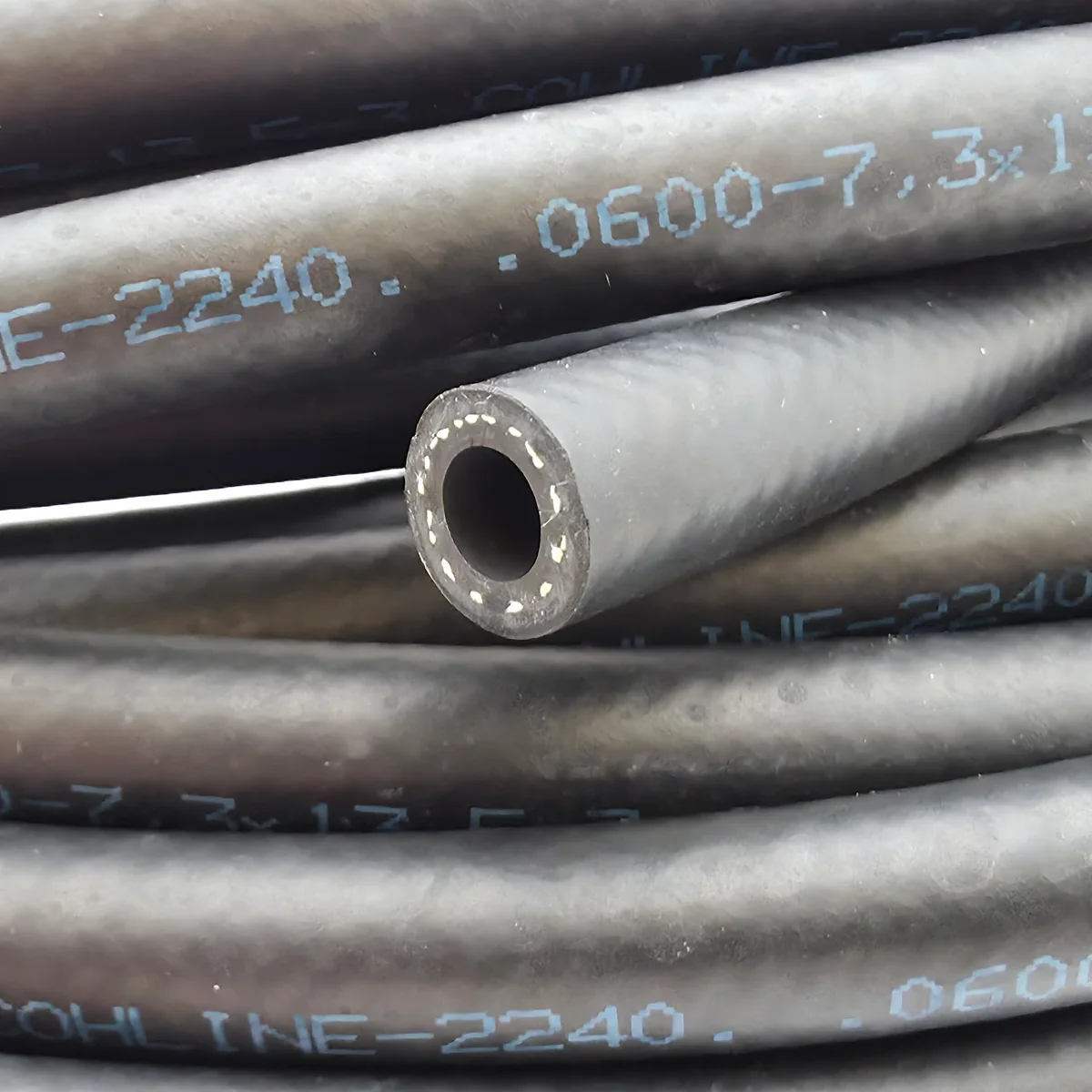 Rubber Fuel Hose With Reinforcement