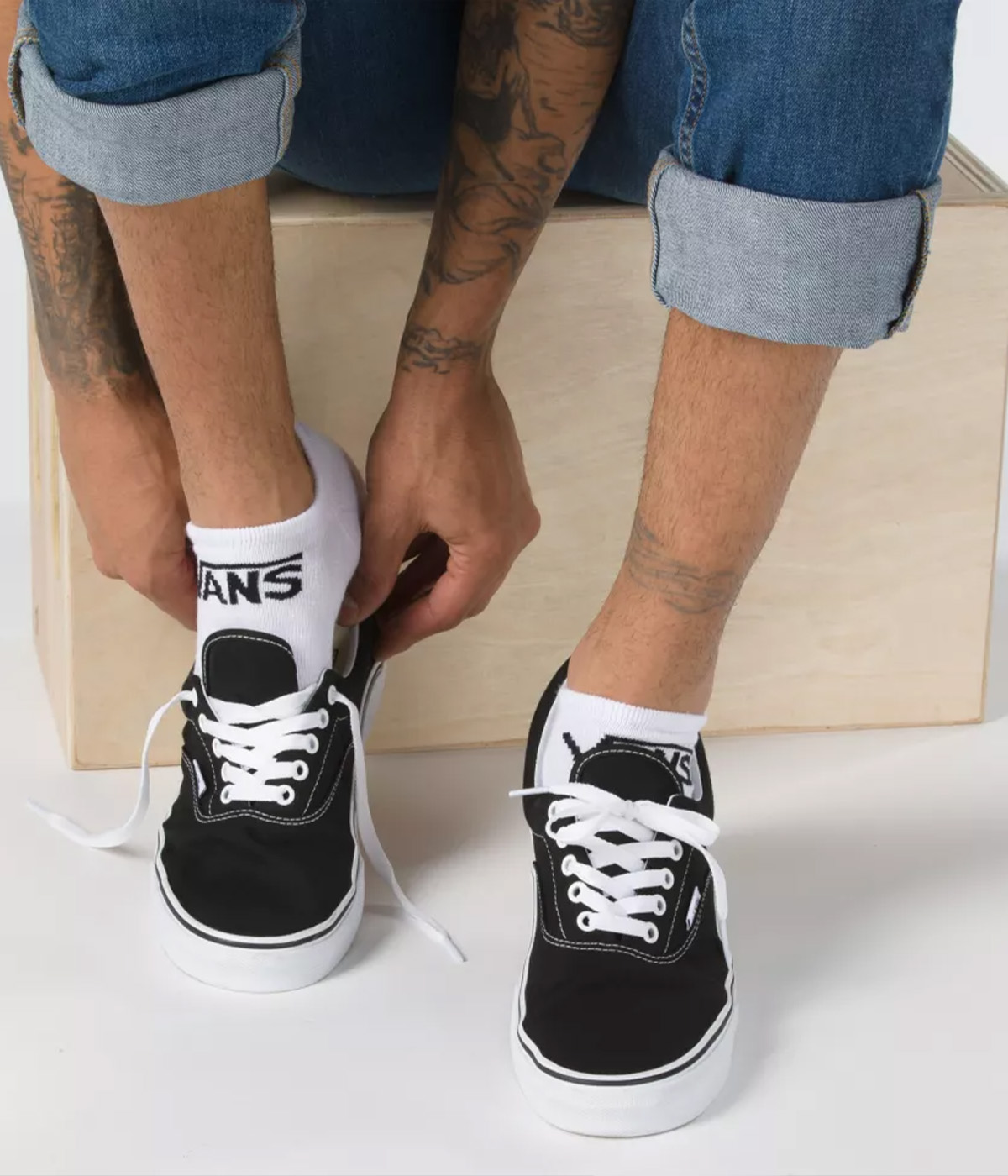 Vans old skool with socks top