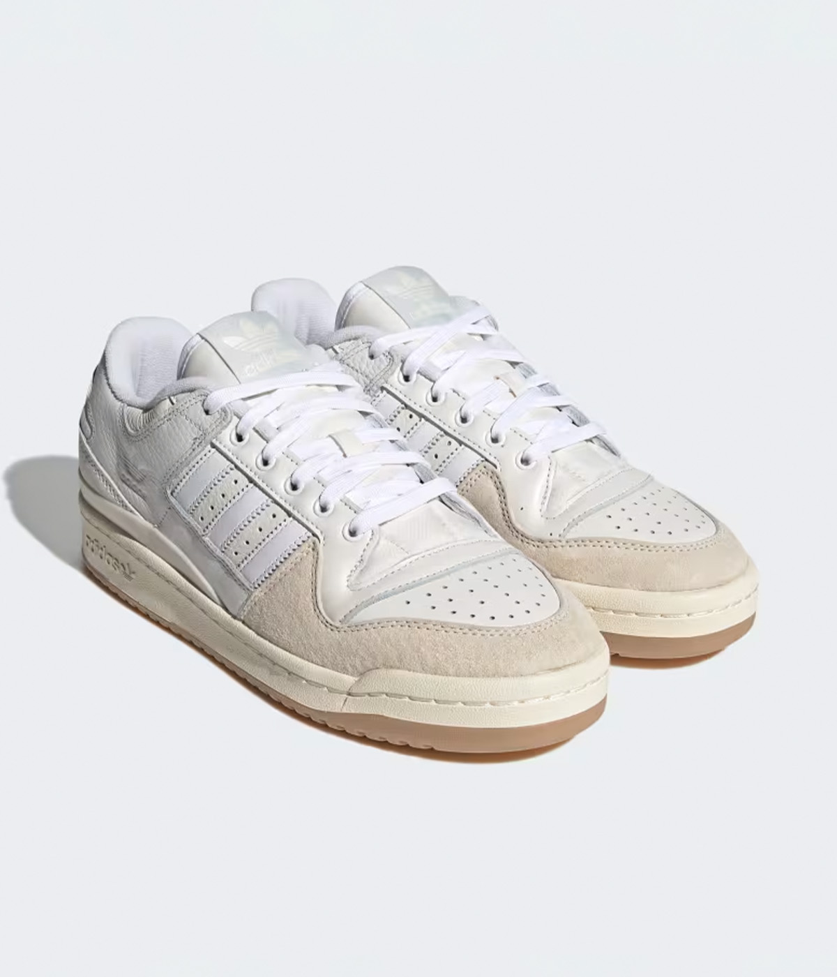 adidas Skateboarding - Shoes Forum 84 Low Adv - CWHITE/FTWWHT/CLOWHI - EU 43 1/3
