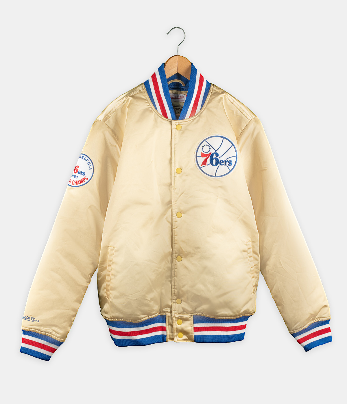 Vintage Second Hand Mitchell n Ness Philadelphia 76ers Jacket Gold