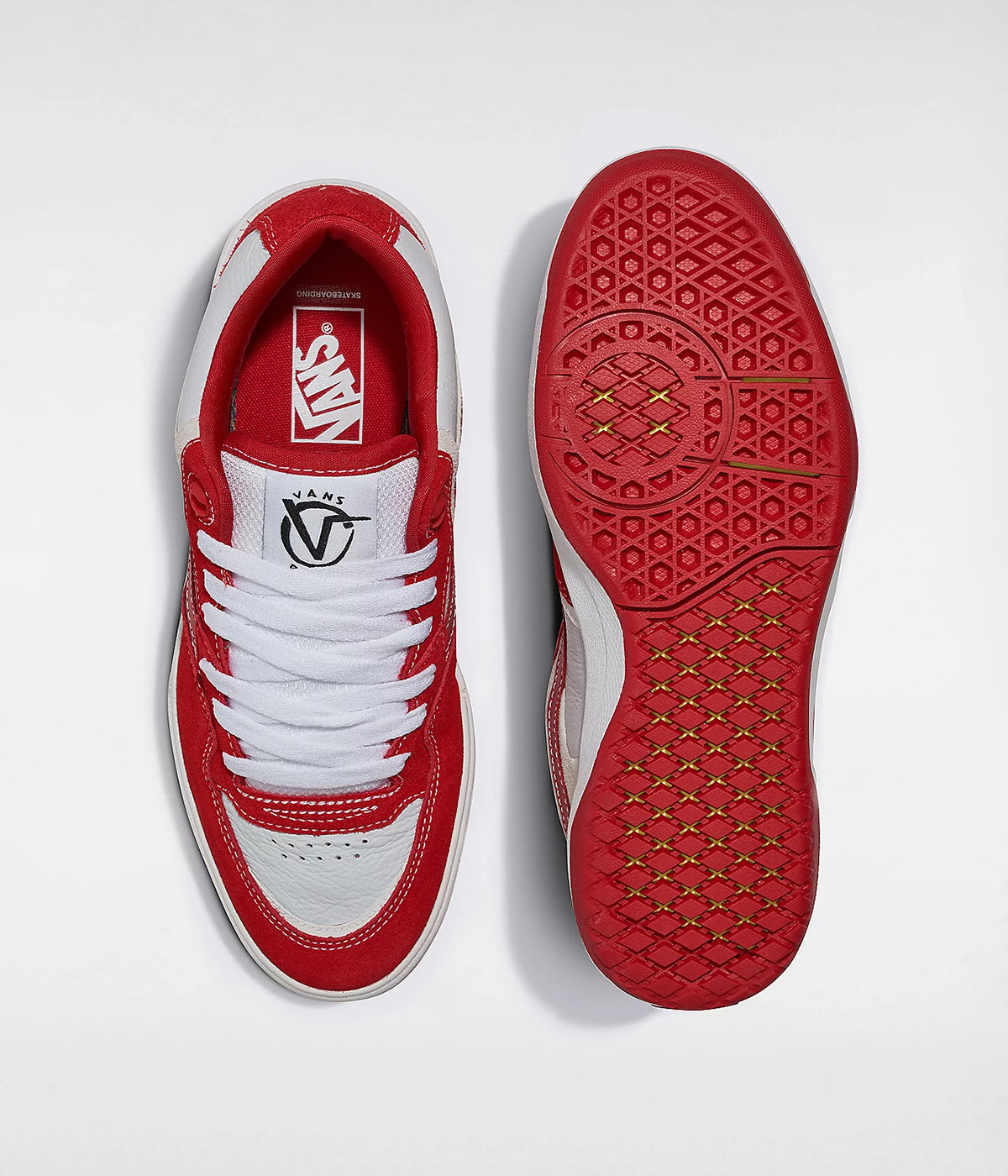 Vans court mid dx suede sneaker discount