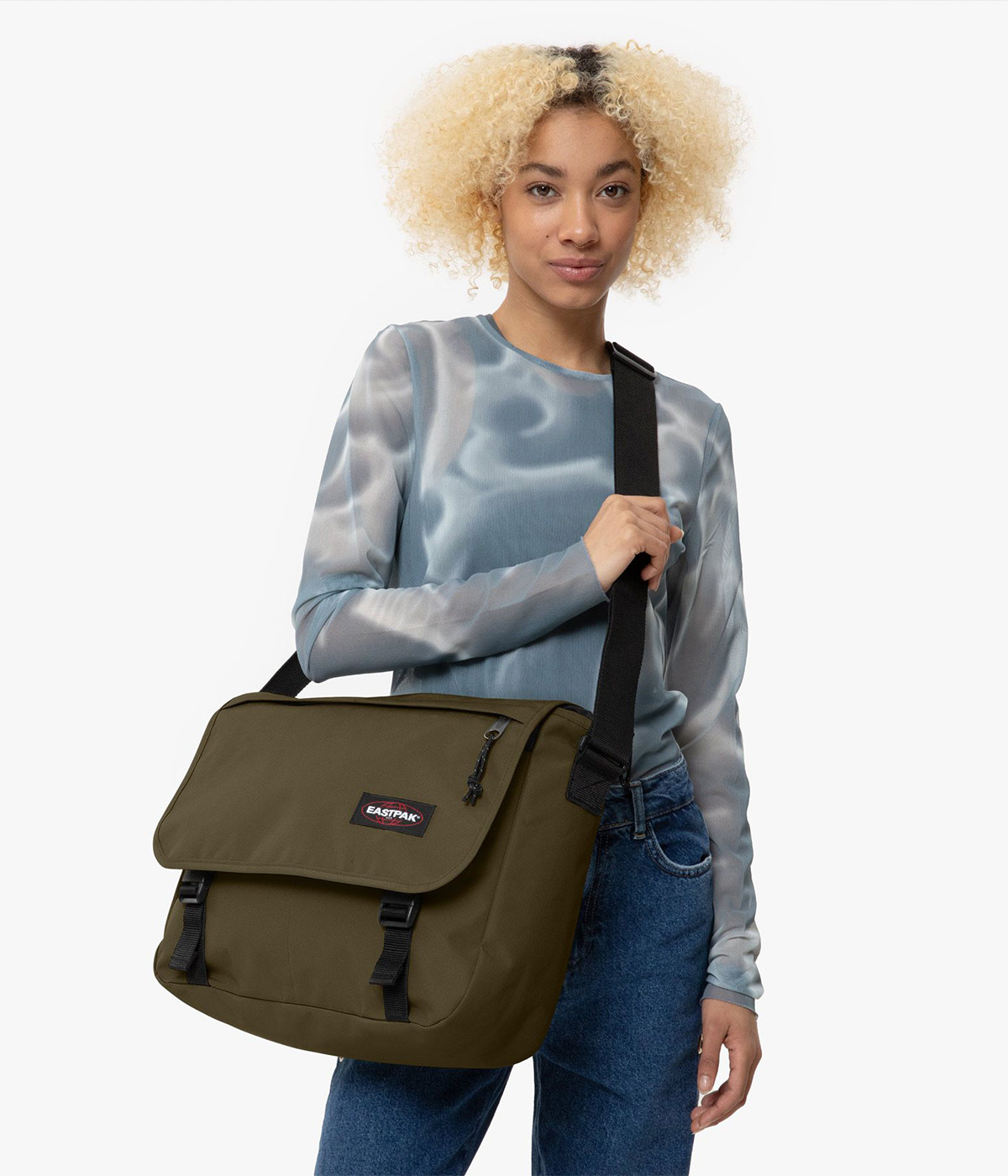 Eastpak messenger bag 2025