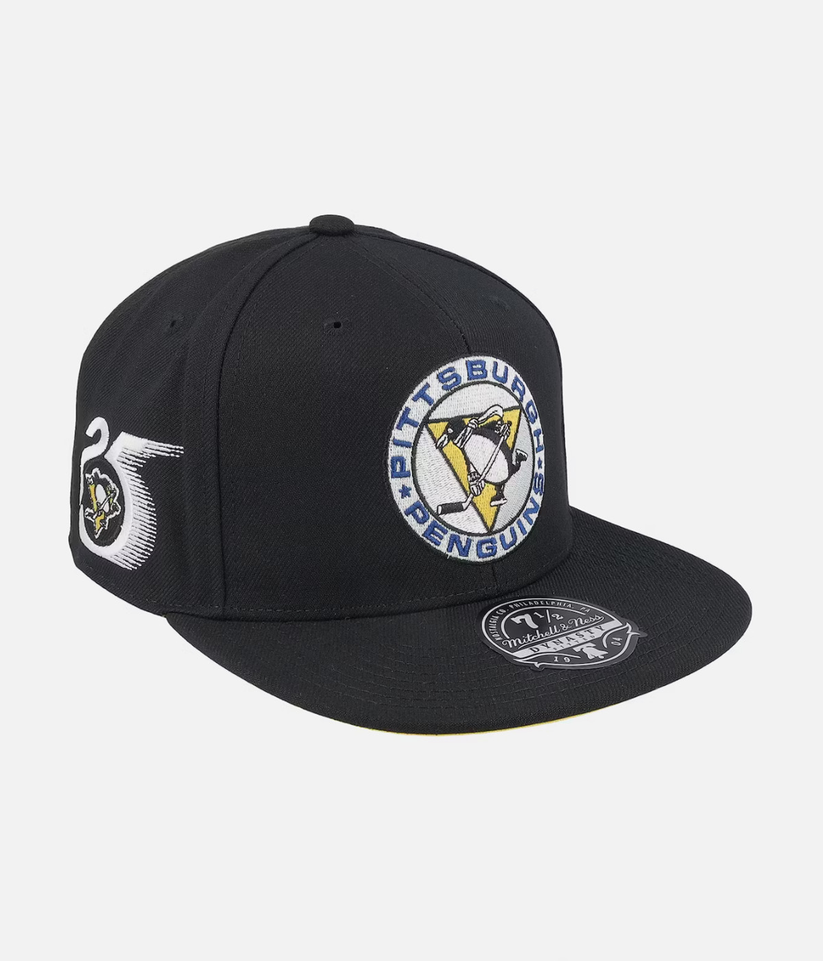 Mitchell & Ness - Vintage Fitted - Pittsburgh Penguins Cap - Black - 7