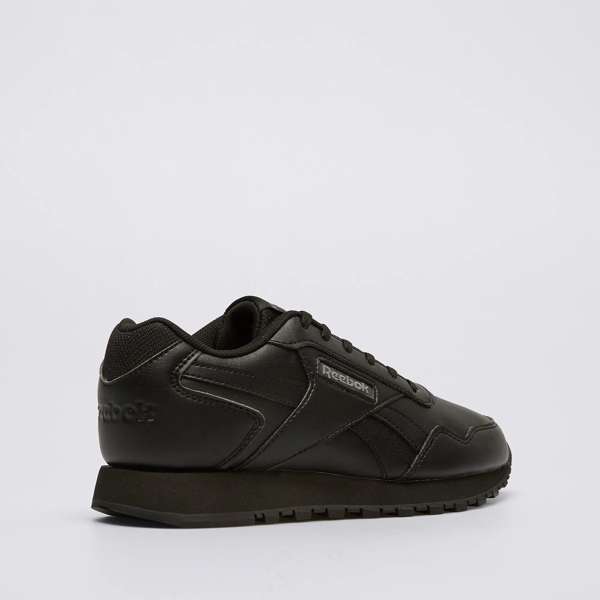 Tenis Glide La comodidad es clave con una plantilla lujosa y una entresuela acolchada. Luce un diseño limpio y minimalista.