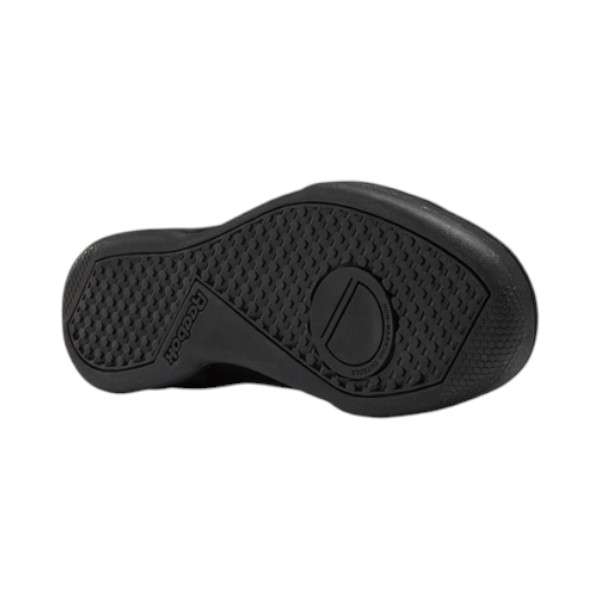 Esta versi&oacute;n relajada del cl&aacute;sico de 1985 tiene las mismas l&iacute;neas limpias y la misma suela dentada &uacute;nica que el original. image number 3