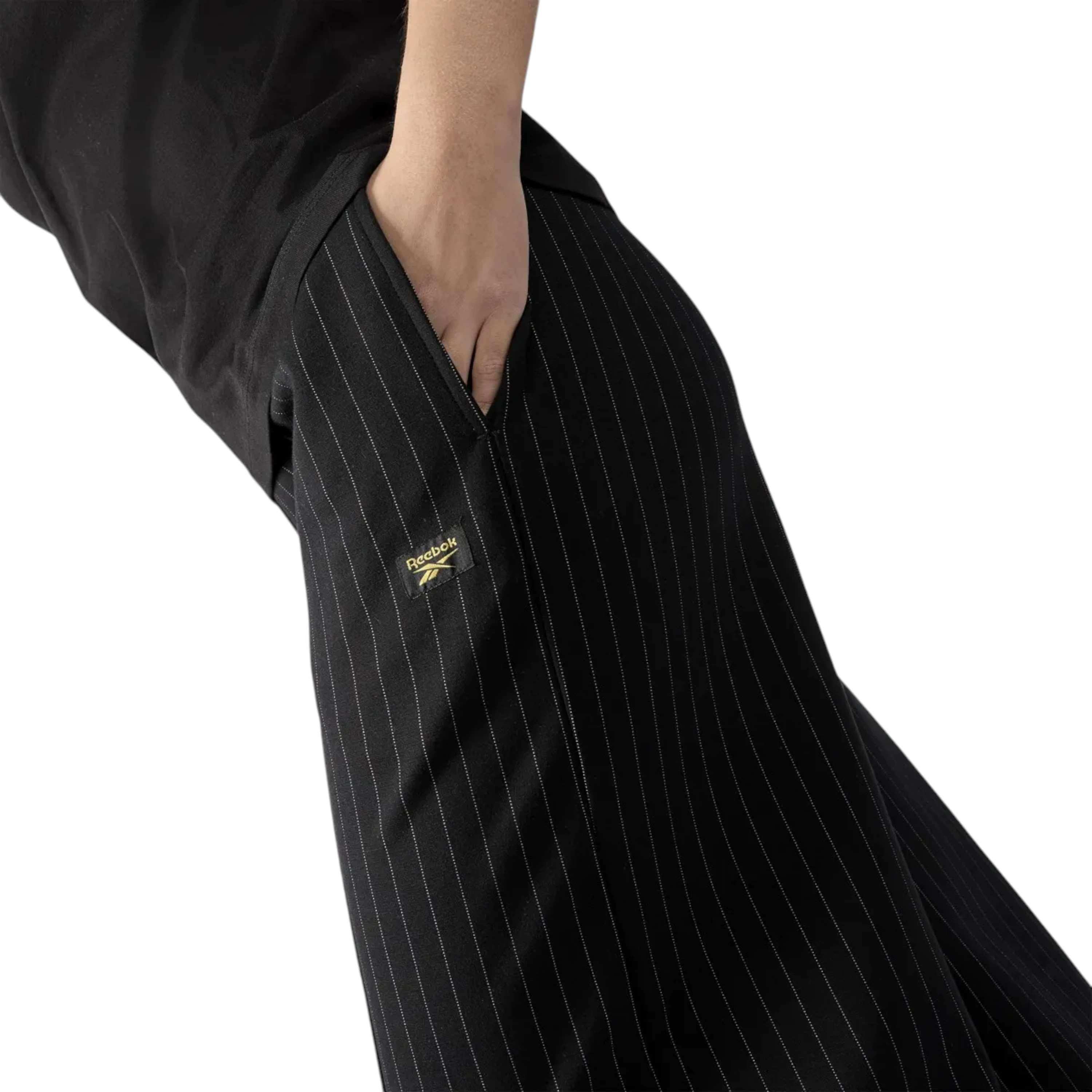 Pantal&oacute;n Elevated Athletic Pinstripe Track Pants