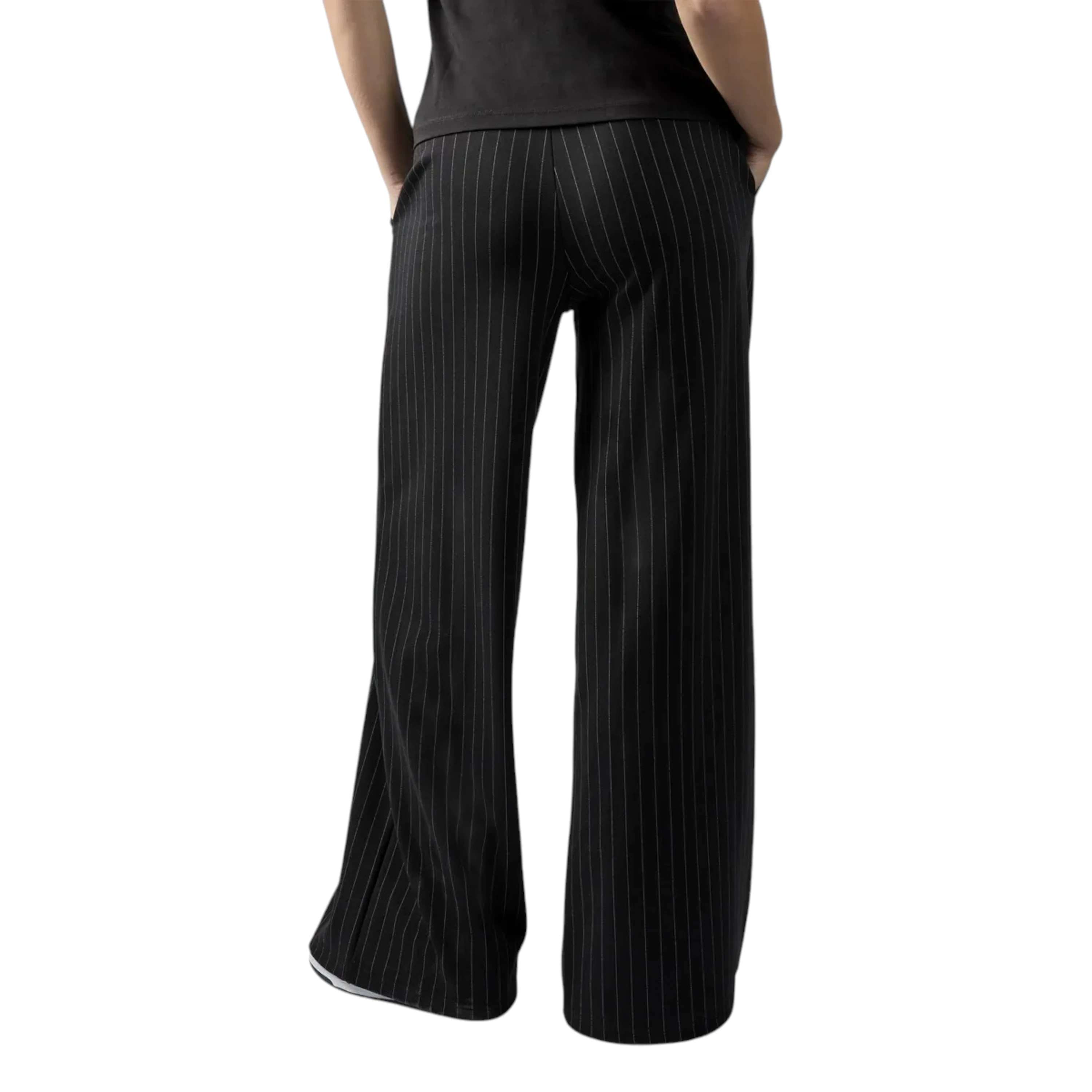 Pantal&oacute;n Elevated Athletic Pinstripe Track Pants