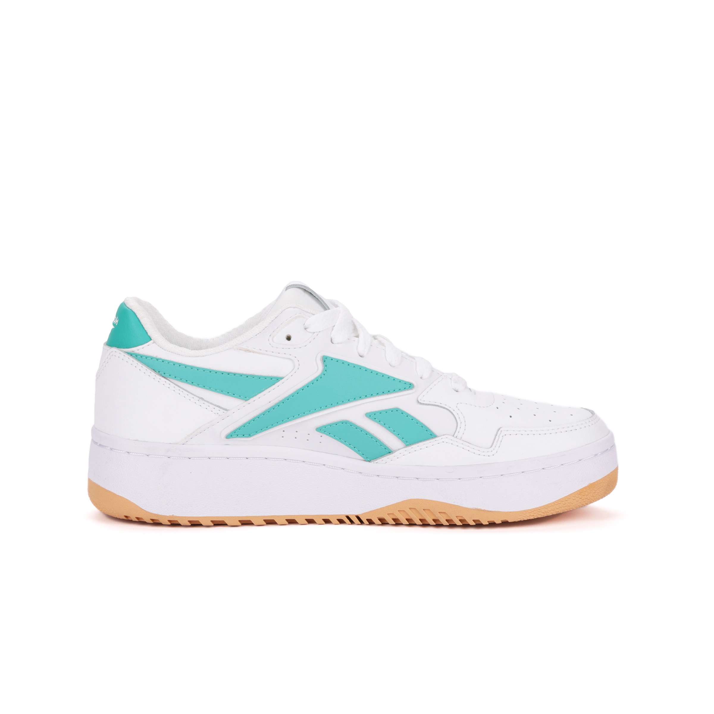 Inspirados en el legado de Reebok de los años 90, reinventan un estilo clásico de baloncesto con una parte superior de cuero suave.