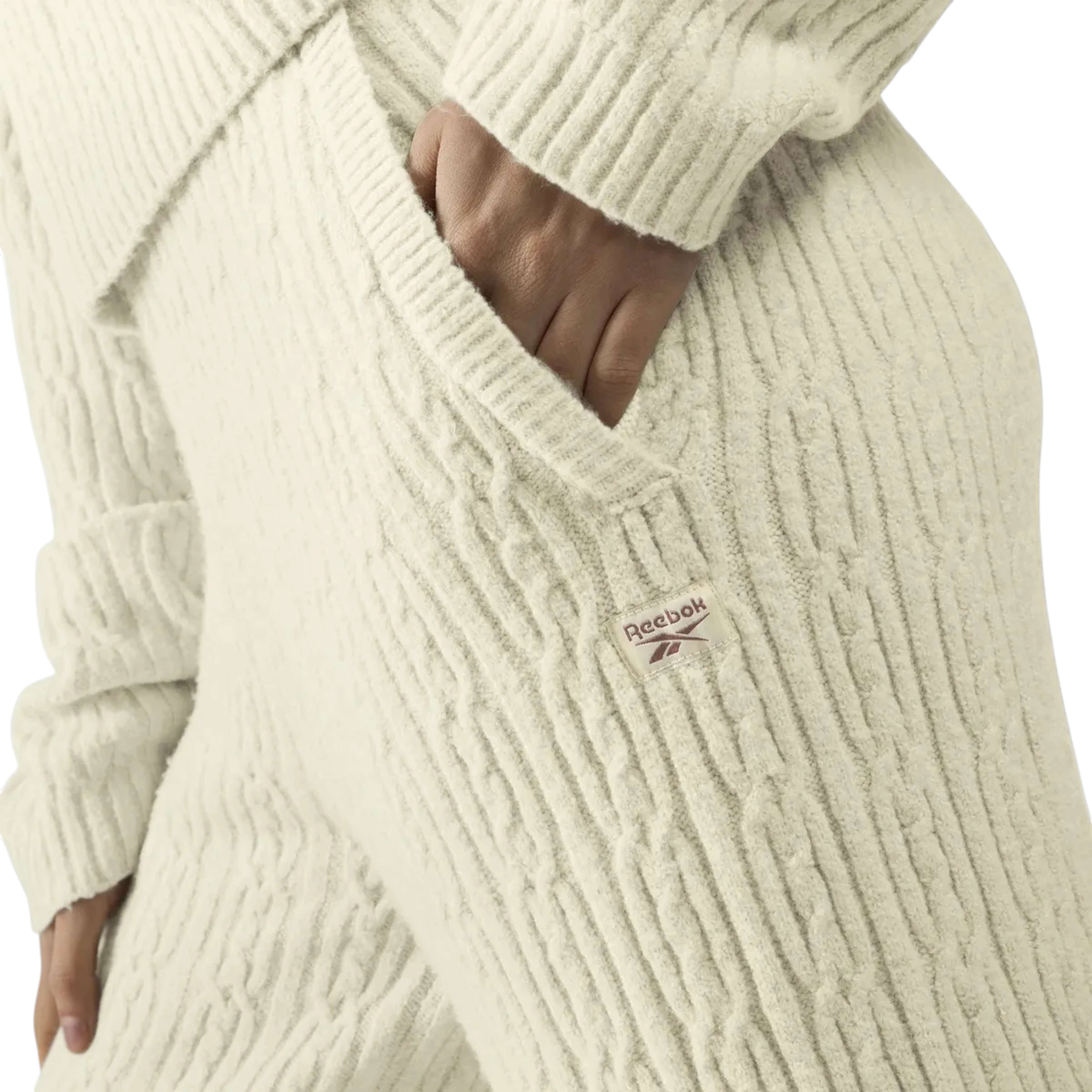 Pantal&oacute;n Elevated Athletic Cable Knit Track Pants image number 3