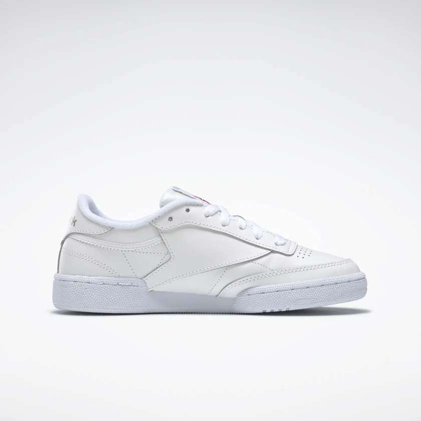 Un estilo sencillo significa que estos tenis de cuero flexible combinan con todo. Porque a veces no tienes que decir nada para hacer una declaración. image number 3