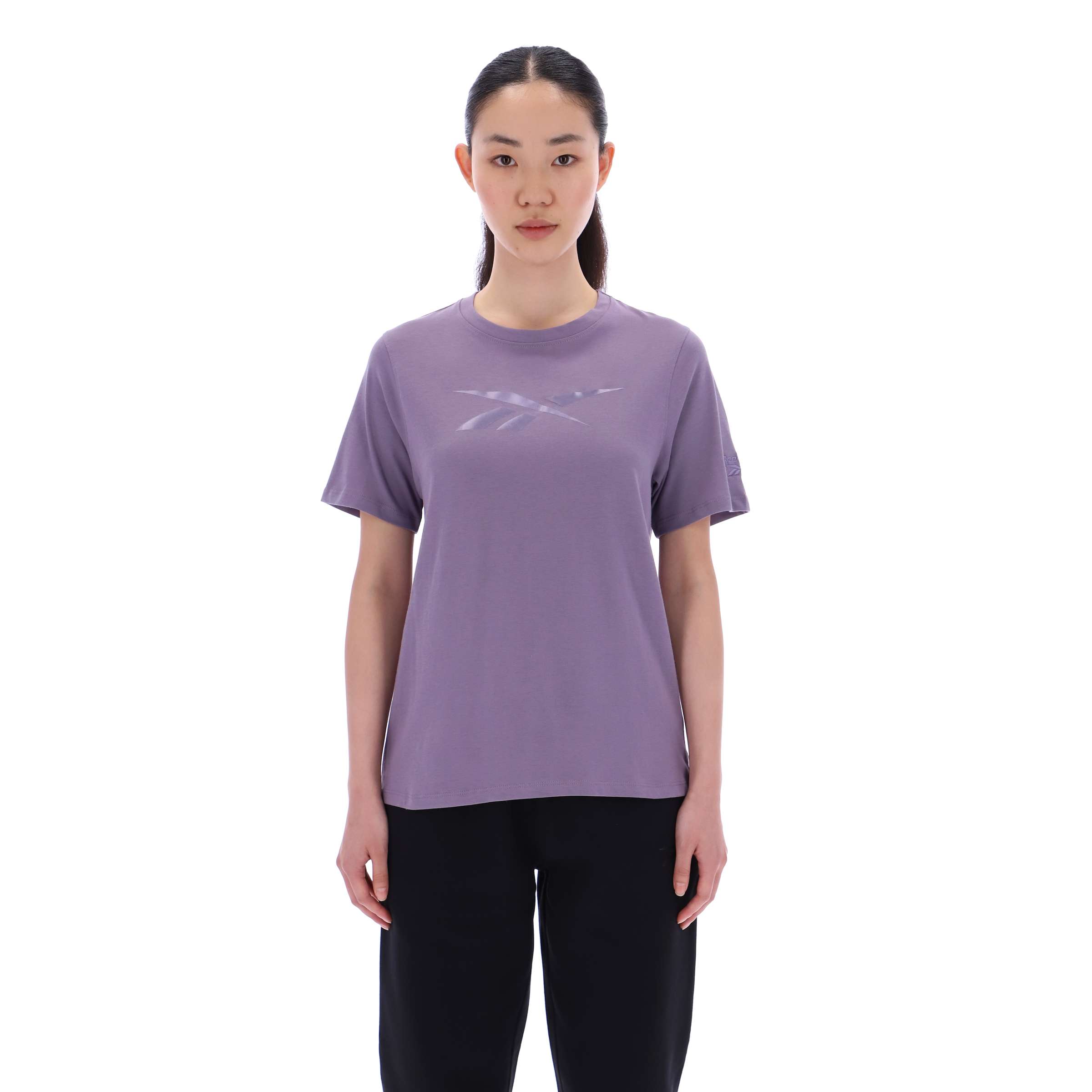 Playera Audrey logo tonal cuello redondo