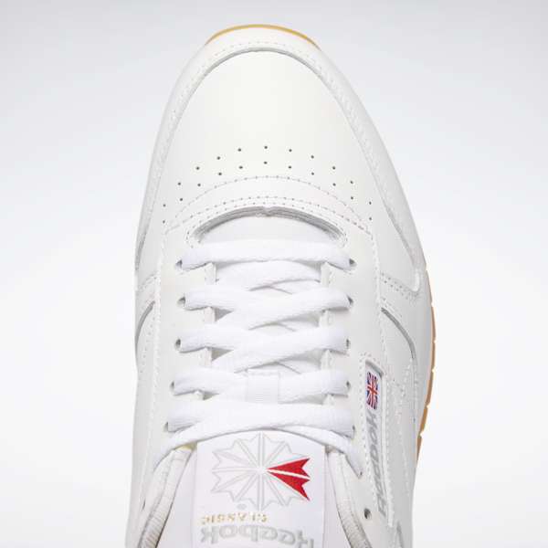 Un homenaje al estilo Reebok de principios del siglo XX. Estos tenis tienen un aire retro que combina a la perfección con tu vida moderna. image number 8