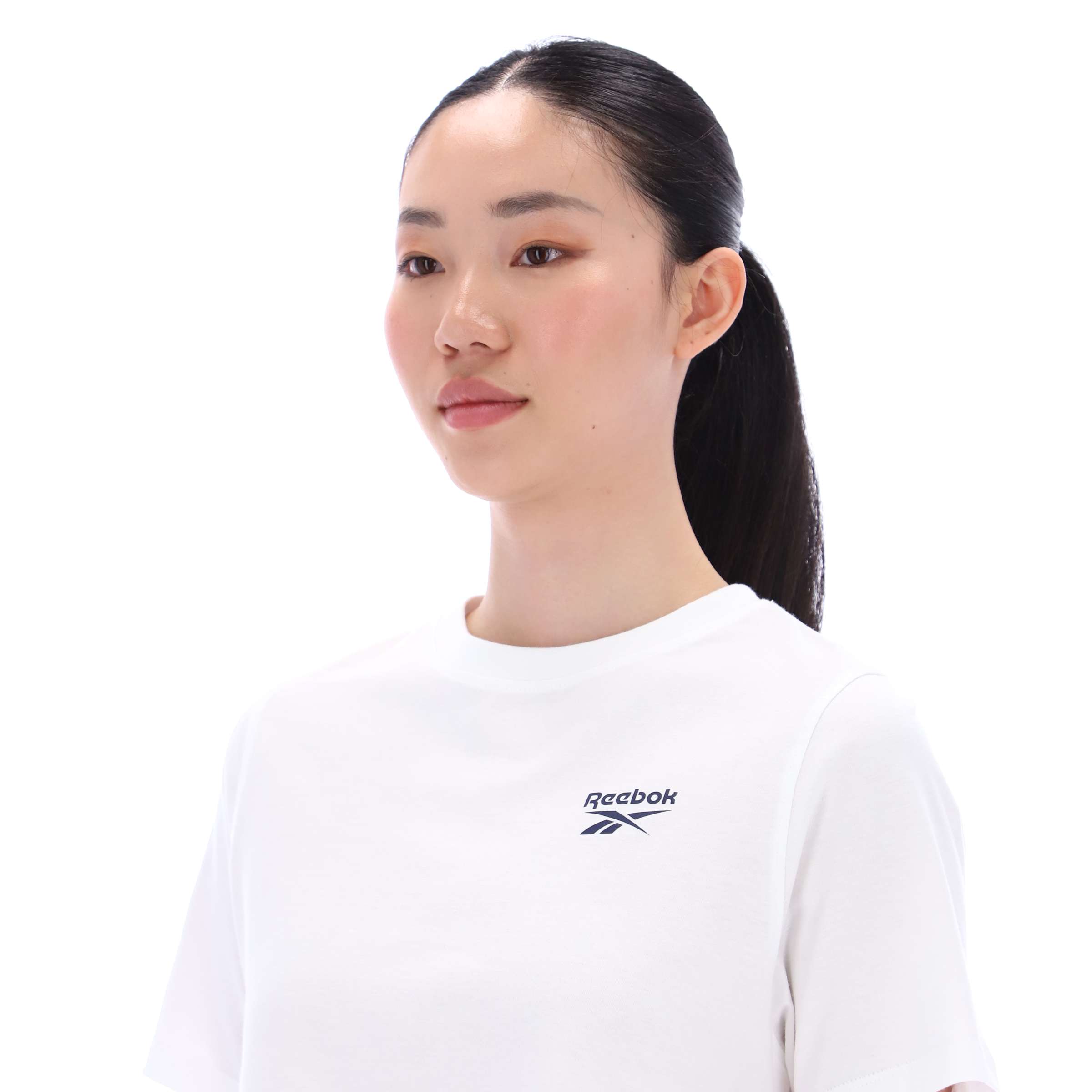 Playera Clara logo peque&ntilde;o crop image number 3