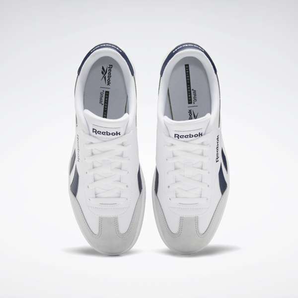 Una solueta icónica, nítida, limpia y totalmente Reebok. Átate estos tenis y combínalos con casi cualquier cosa. image number 3