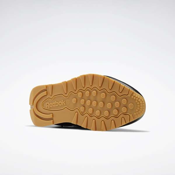 Un homenaje al estilo Reebok de principios del siglo XX. Estos tenis tienen un aire retro que combina a la perfección con tu vida moderna. image number 4
