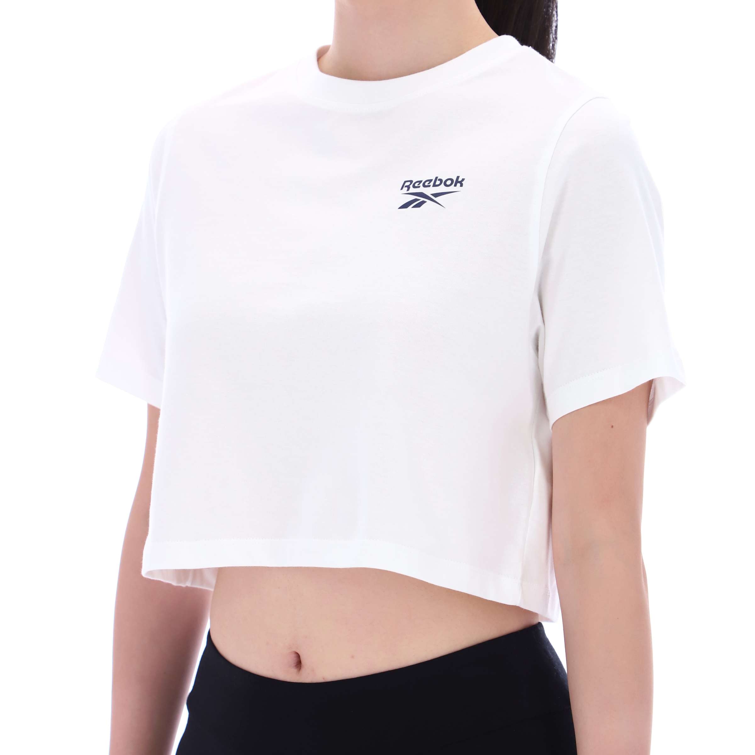 Playera Clara logo peque&ntilde;o crop image number 0