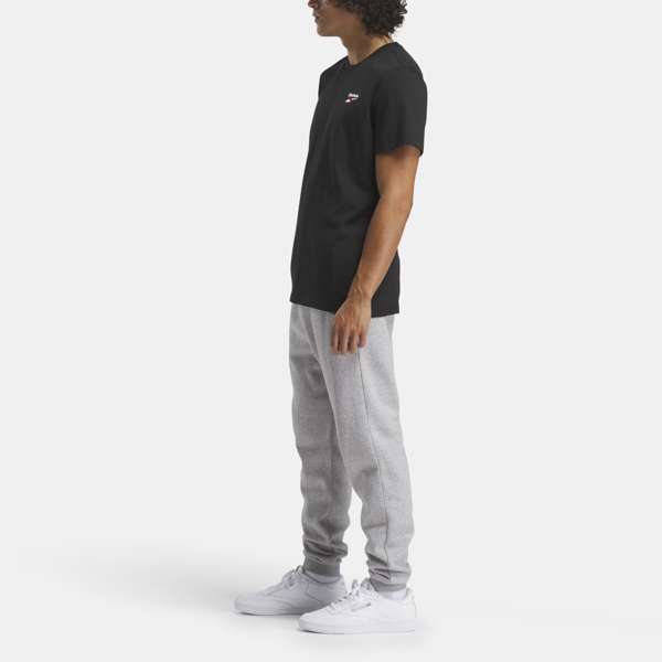 Playera Classics Identity Playera Classics Identity