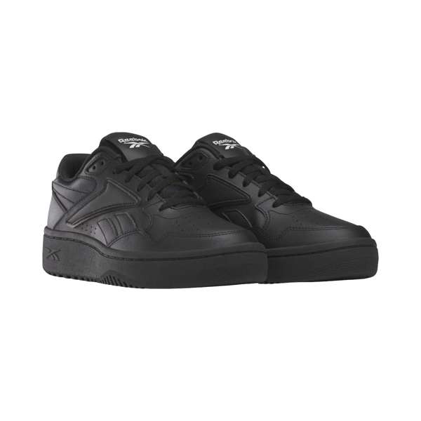 Tenis ATR Chill Inspirados en el legado de Reebok de los años 90, reinventan un estilo clásico de baloncesto con una parte superior de cuero suave.